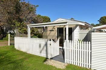 Wintergarden Beach Cabin วิคเตอร์ฮาร์เบอร์ ภายนอก รูปภาพ